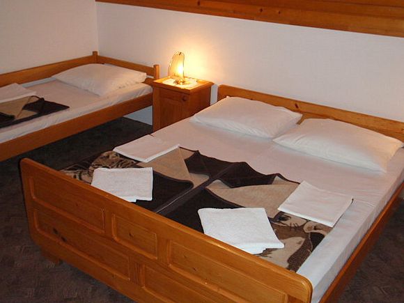 Appartement App 6 dans Irinovac 4