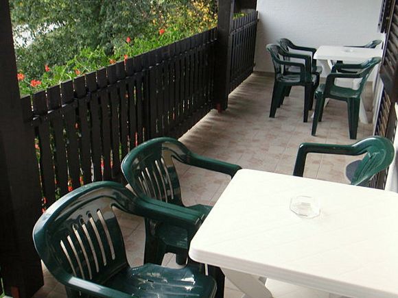 Appartement App 6 dans Irinovac 9