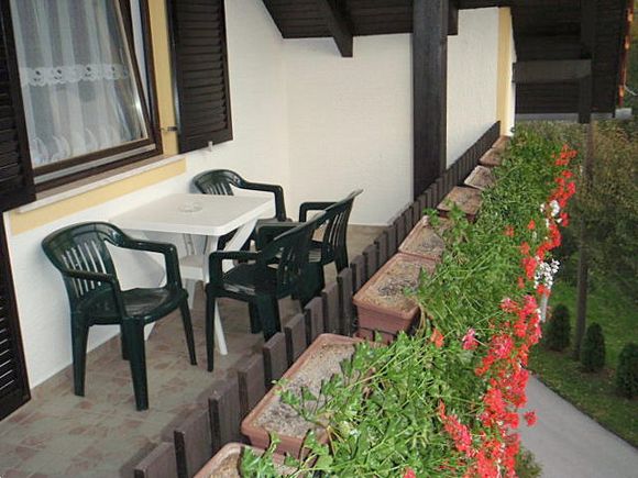 Appartement App 6 dans Irinovac 13