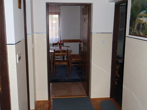 Appartement App 6 dans Irinovac 14