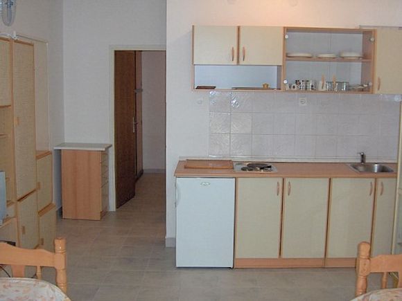 Appartement App br. 1 dans Novalja 1