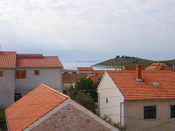 Appartement A 1 dans Pakostane 9