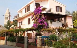 Appartement A 4 dans Pakostane