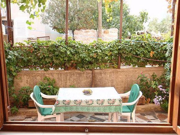 Appartement A 4 dans Pakostane 8