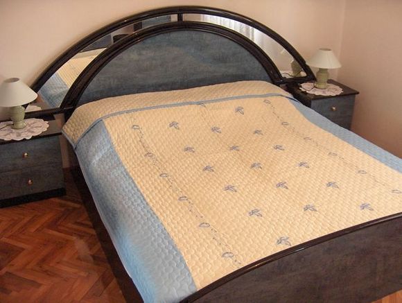 Appartement spojeni apartman prizemlje dans Vis 2