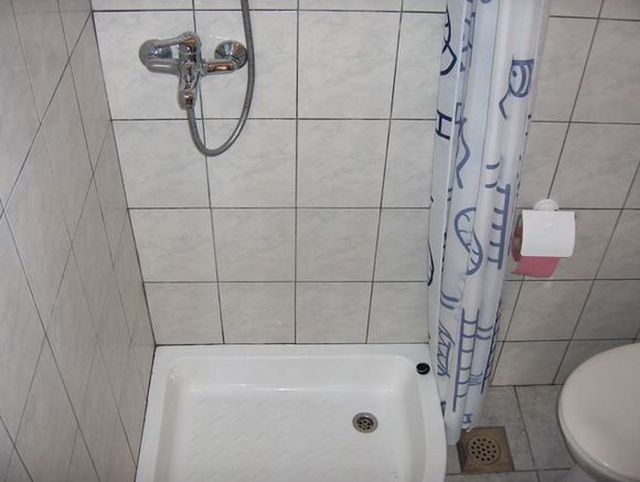 Appartement spojeni apartman prizemlje dans Vis 5