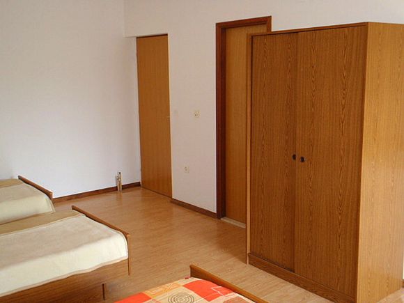 Appartement br.4 - 1.kat dans Rtina 4
