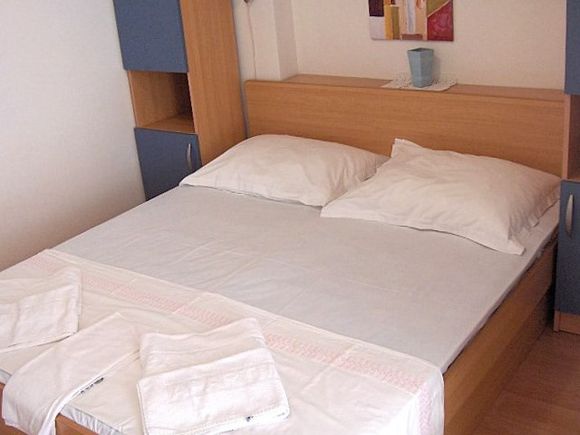 Appartement App br. 1 dans Bratus 6