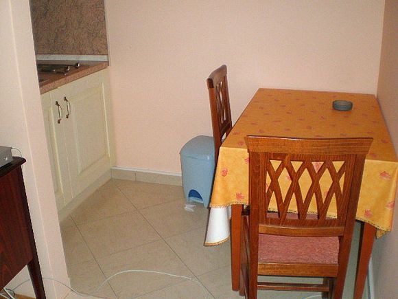 Appartement Studio br. 5 dans Kastel Stari 4