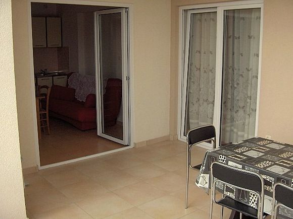 Appartement Gore 1.ravno desno dans Novalja 11