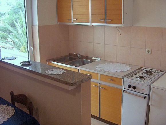 Appartement Gore 1.livo dans Novalja 1