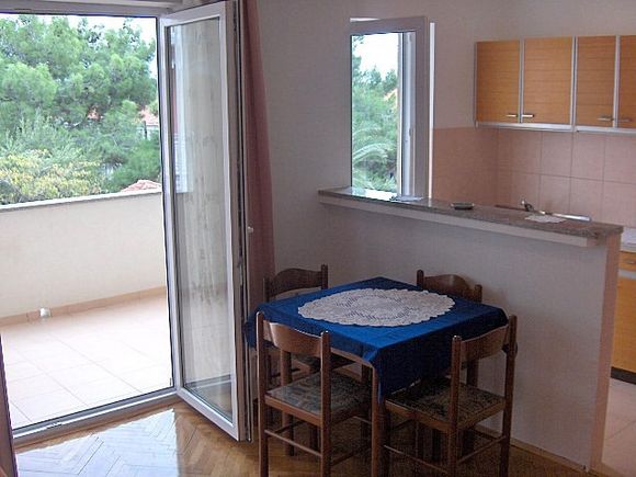 Appartement Gore 1.livo dans Novalja 3