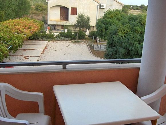 Appartement 2 A dans Zaton 7