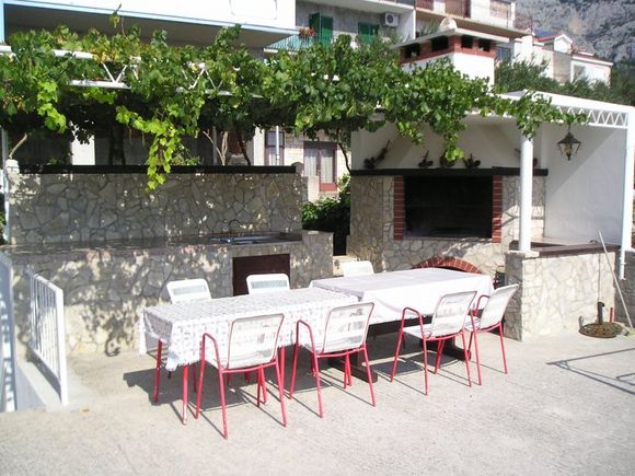 Appartement Prizemlje dans Makarska 11