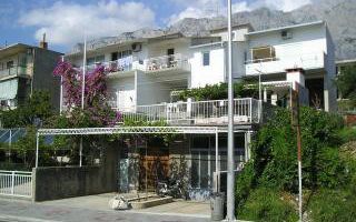Appartement Studio br.1 dans Makarska