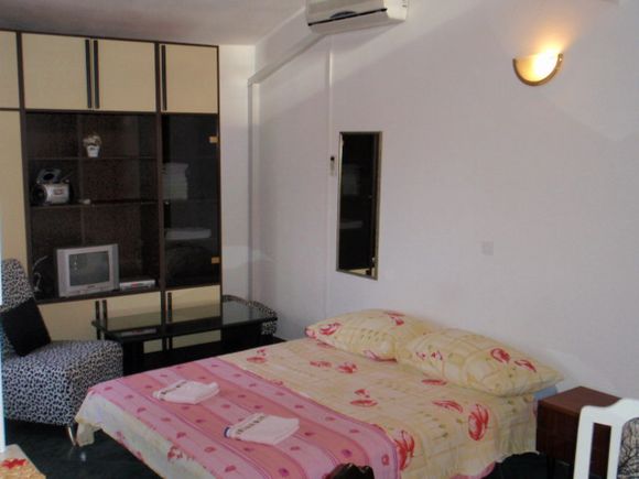 Appartement Studio br.1 dans Makarska 1