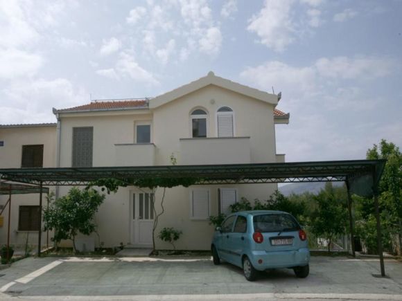 Appartement Mirta dans Okrug Gornji 10