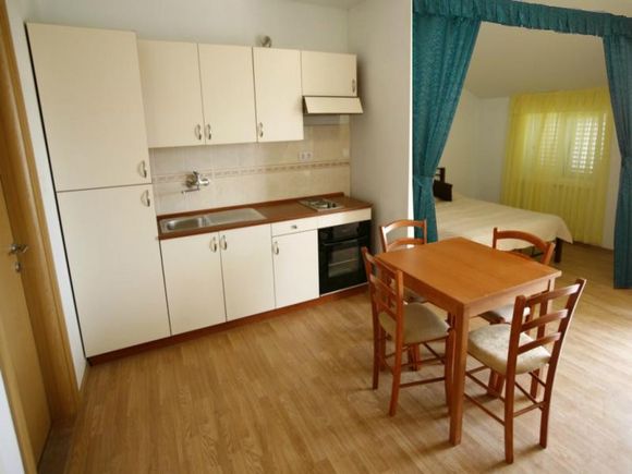 Appartement Brnistra dans Okrug Gornji 4
