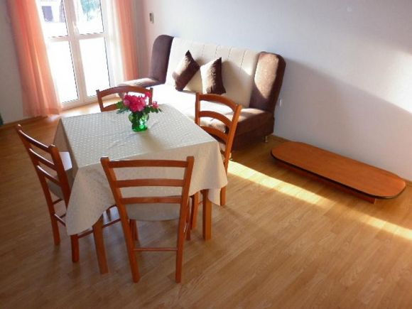 Appartement Oleandar dans Okrug Gornji 3