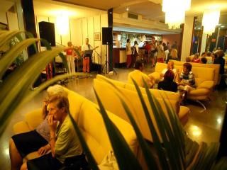 Appartement Hotel Pinija dans Petrcane 5