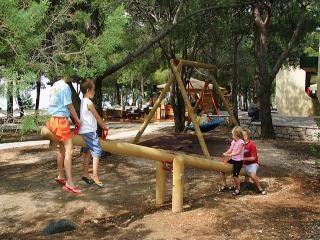 Appartement Hotel Borak dans Bol 7