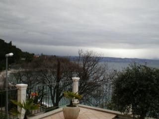 Appartement App. br. 3 dans Lovran 9