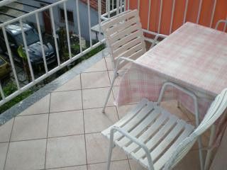 Appartement App. br.2 dans Lovran 8