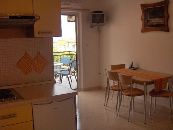 Appartement App br. 6 dans Bol 1