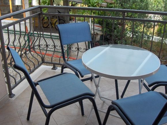 Appartement App br. 6 dans Bol 9