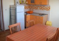 Appartement Narančasti dans Bol