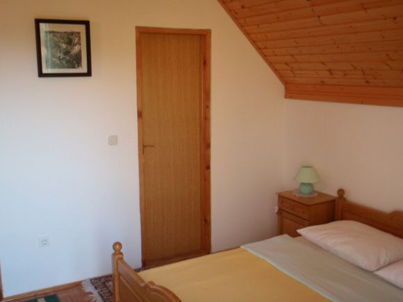 Appartement Soba br. 1 dans Poljanak 2