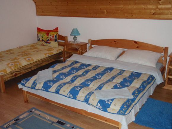 Appartement Soba br. 1 dans Poljanak 1