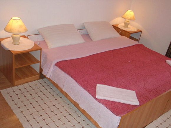Appartement Soba br. 2 dans Poljanak 1