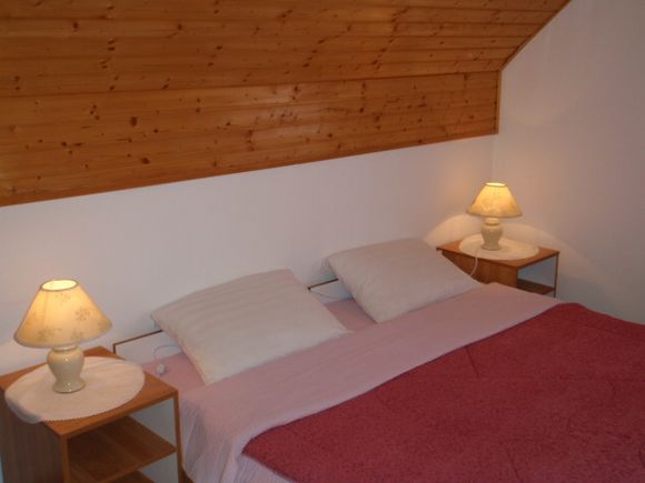 Appartement Soba br. 2 dans Poljanak 5