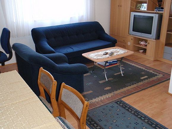 Appartement Soba br. 2 dans Poljanak 5