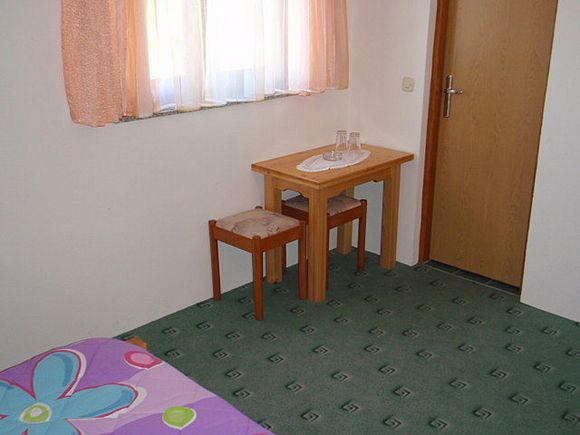 Appartement Soba br. 2 dans Poljanak 2