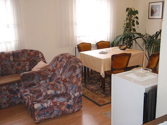 Appartement App dans Poljanak 1