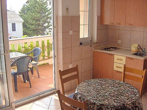 Appartement App br. 3 dans Mandre 2