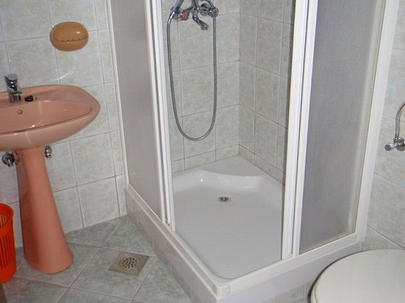 Appartement App br. 1 dans Pag 8