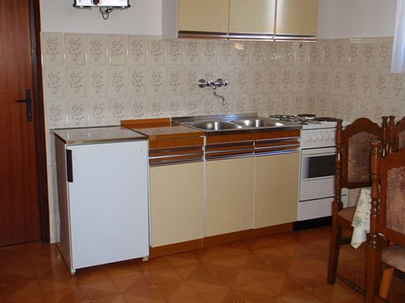 Appartement App br. 3 dans Pag 1