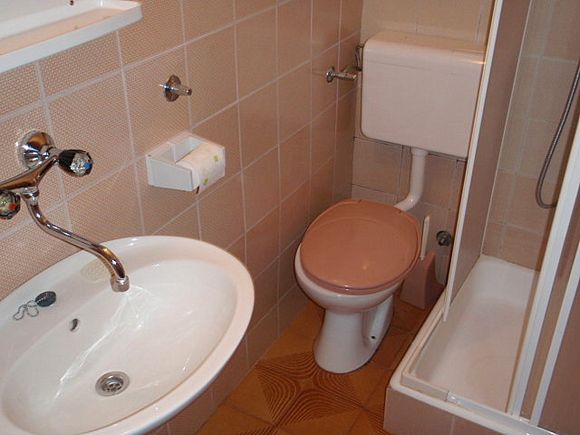 Appartement App br. 3 dans Pag 6
