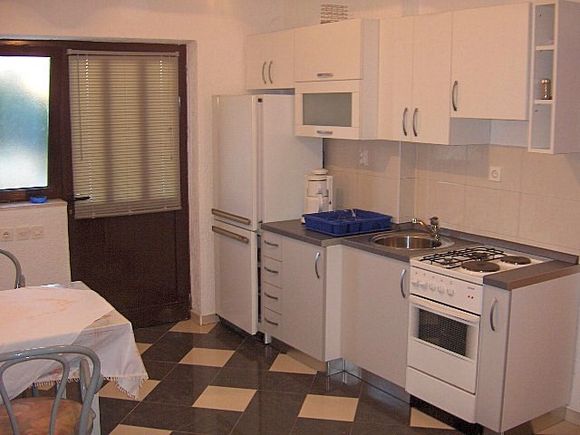 Appartement App br. 4 dans Pag 2