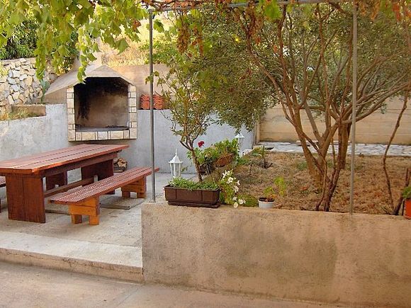 Appartement App br. 4 dans Pag 10
