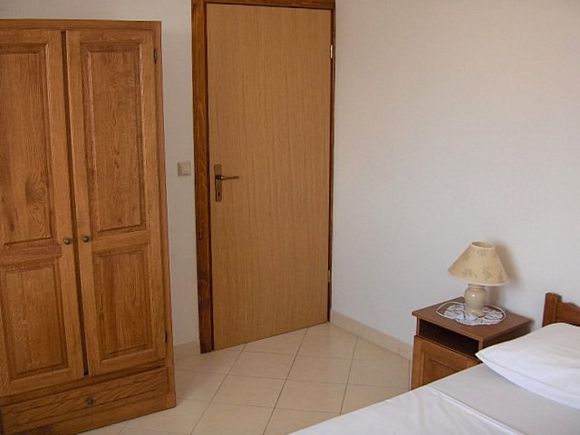 Appartement App br. 4 dans Novalja 5