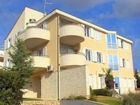 Appartement App br. 2 dans Novalja