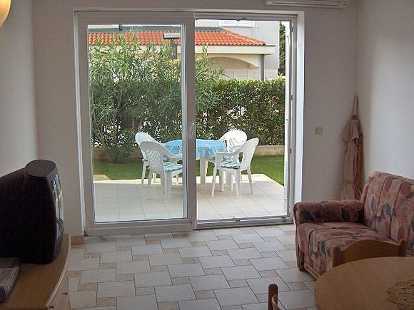 Appartement App br. 1 dans Novalja 2