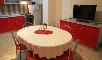Appartement App br. 4 dans Biograd na Moru