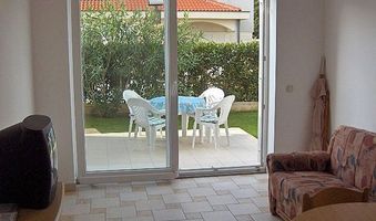 Appartement App br. 1 dans Novalja